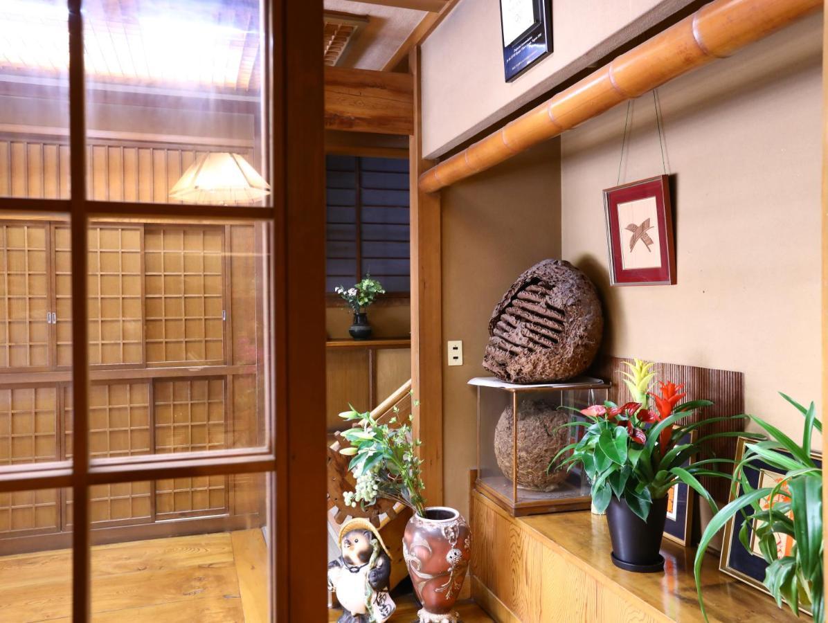 Ikariya Ryokan Yamanouchi  Exterior photo